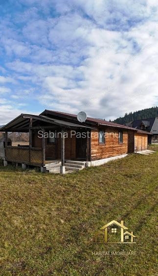 Se vinde casa si teren 3800 mp in Poiana Stampei .