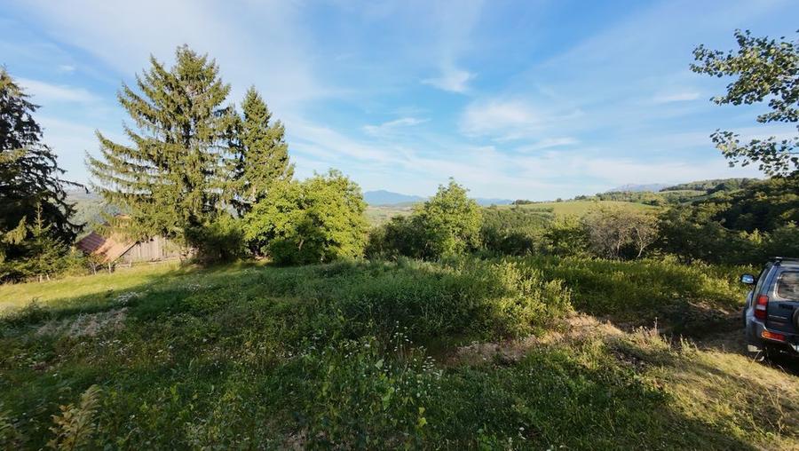 Teren cu intravilan de 3477 mp cu priveliste deosebita - 6