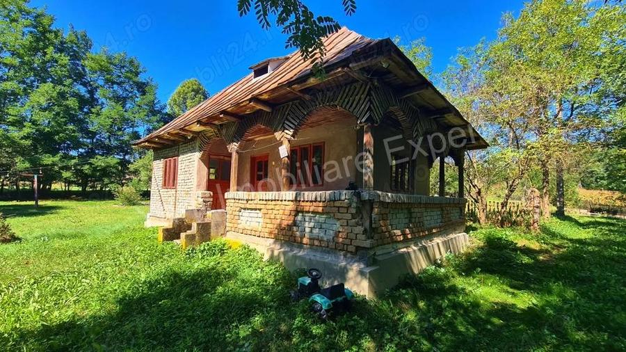 Casa de vanzare in comuna Albe?tii de Arge?, sat Brate?ti, jude? Arge?. - 13