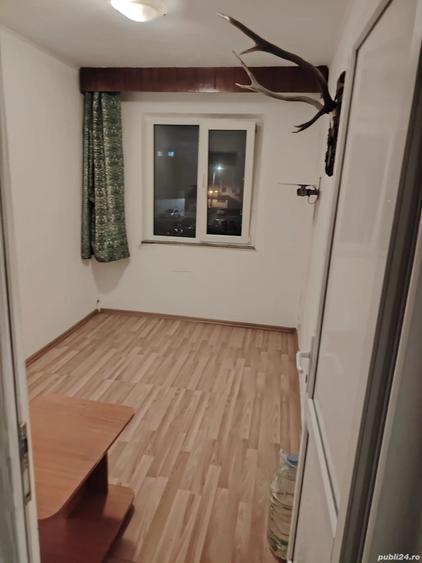 Vand apartament 3 camere Mangalia - 1