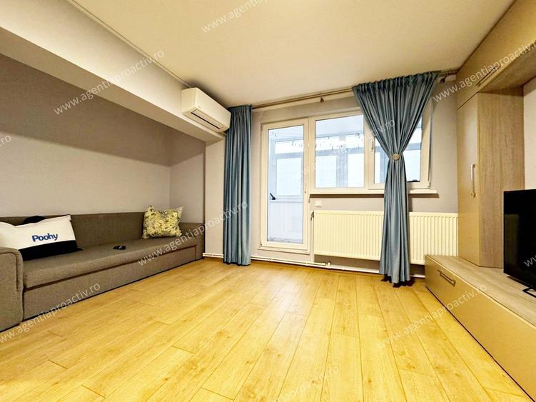 Apartament cu 2 camere decomandat, situat la etajul 2, in Micro 21. - 1