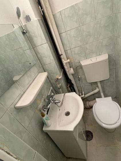 Apartament de vanzare , Zona valea Rosie - 4