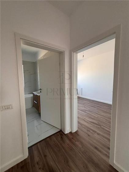 Duplex cu 5 camere cu Canalizare în Moșnița Nouă