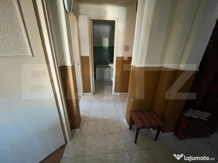 Apartament 4 camere, 53,48 mp, zona Micro 8 - 4