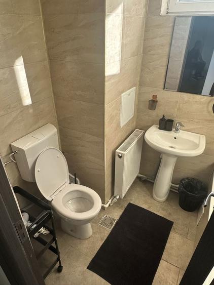 Inchiriez garsoniera - 1