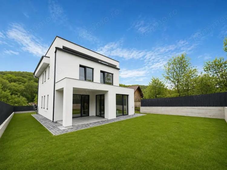 Casa individuala de vanzare in mijlocul naturii ! - 10