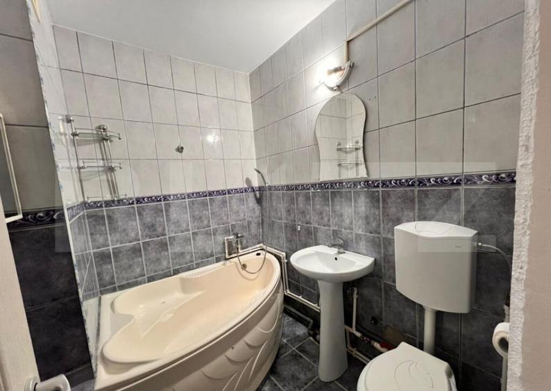 Apartament 2 camere,zona buna - 1