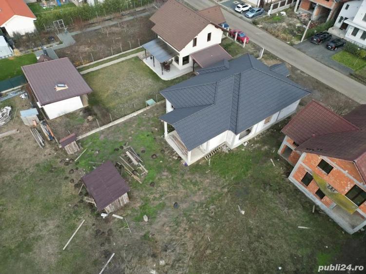 Casa la ro?u in Livada, regim de inaltime parter, teren 600 mp - 1