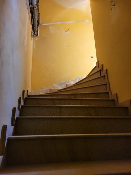 Casa de Cultura, demisol, spatiu comercial 3 camere, 112 mp. - 2