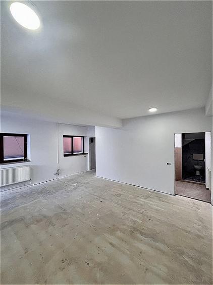 Vila de inchiriat-Finisaje la alegere-Renovata 2025-Destinatie multipla - 2