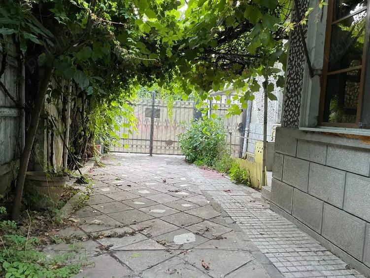 Casa Individuala Decebal - Piata Alba Iulia - casa renovabila demolabila + teren - 1