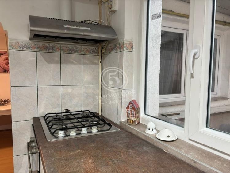 PIATA DOMENII/ CASA- 3 CAMERE VESELE/ GRADINA/COMISION 0% - 12