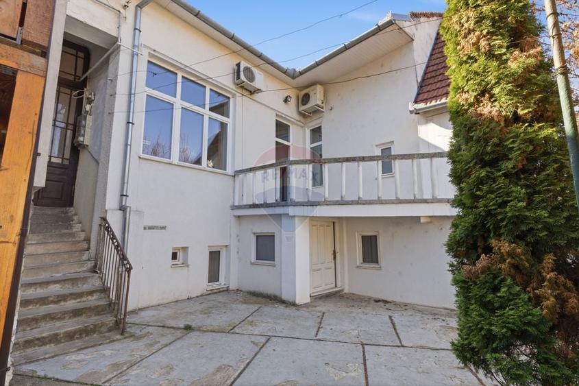 Apartament 4 camere 113 m² utili  Piata Catedralei- Alexandru Gavra - 17