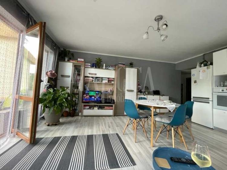 Apartament 3 camere de vanzare in Floresti - 1