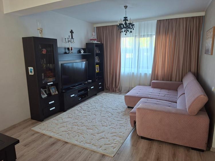 Vila + teren generos, pret excelent Samurcasi, Crevedia - 4