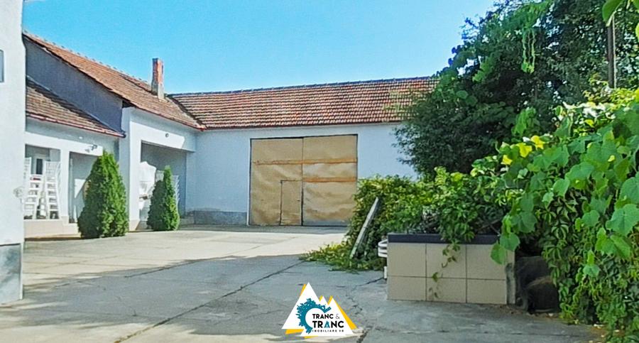 Casă spațioasă cu 4 camere de vânzare – Comuna Aluniș, județul Arad - 13