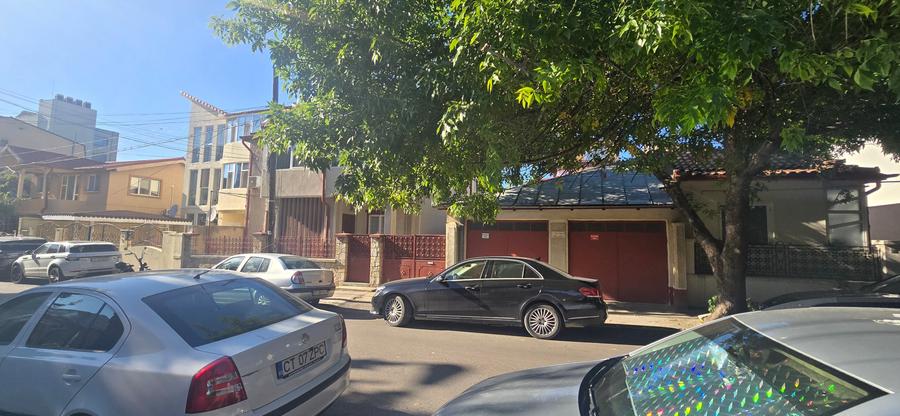 Faleza Nord-Exclusivitate, vila P+1, 450mp teren, 18m deschidere, garaj - 2