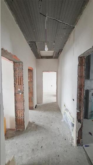 Casa Breazu,4 camere,2 bai,Teren 450mp,Incalz Pard,Dressing,Placa,Pod - 5