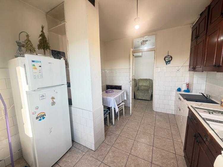 Inchiriez apartament cu 2 camere Aradului 350 euro - 6