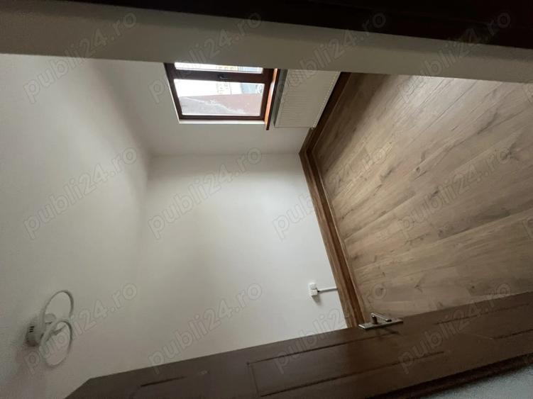 Vand apartament 3 camere banatului - 1