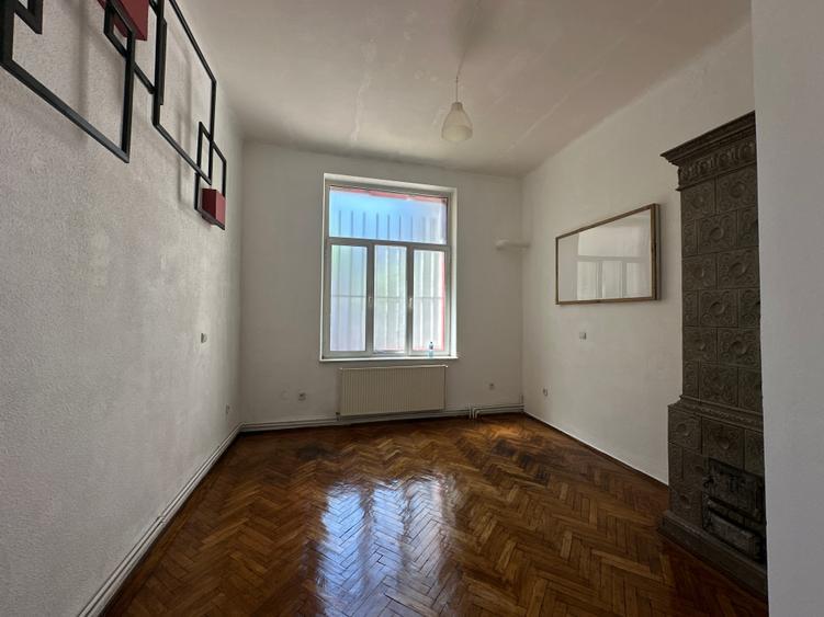 Apartament de 4 camere pe Bd. Regina Elisabeta/4-Rooms on Regina Elisabeta Bvd. - 8