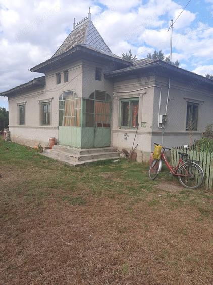 Casa de vanzare Boteni, Dambovi?a - 2