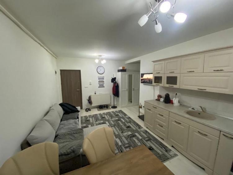 Inchiriez aprtament 2 camere in regim hotelier - 6