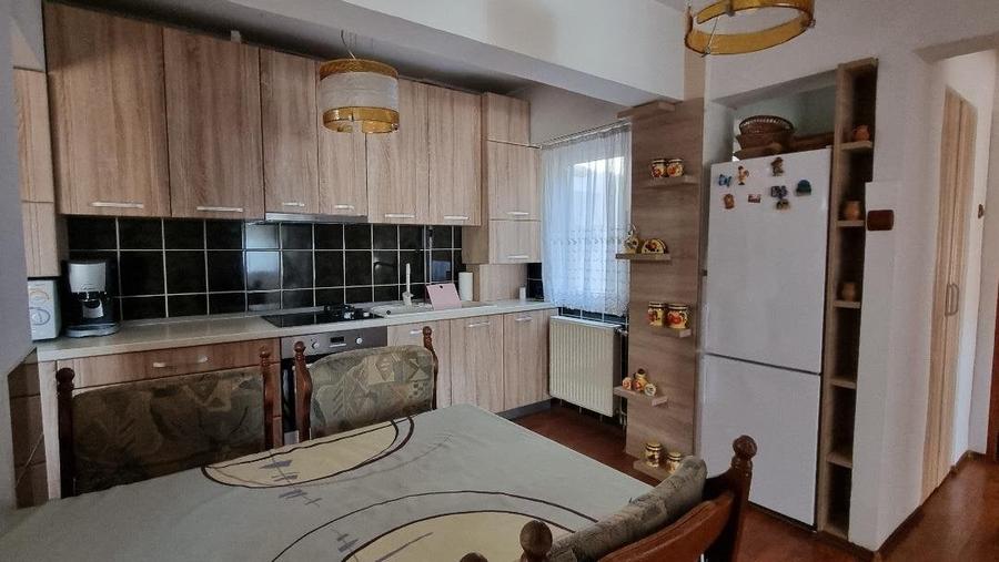Apartament 4 camere Careiului 75000 Euro - 10