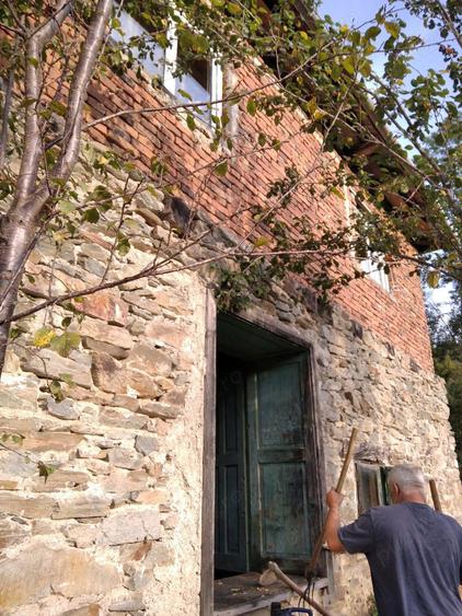 Vand casa la munte - 7