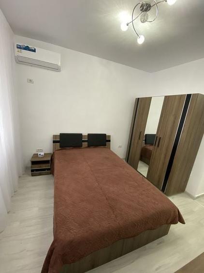 Garsoniera decomandata Militari Residence - 4