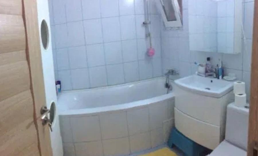 Stefan cel Mare metrou,bl.1986 etajul  6/8,CENTRALA,geam la baie,mobilat,utilat. - 3