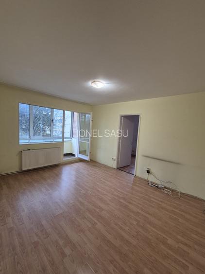 De vanzare apartament 2 c etaj 2 zona Astra