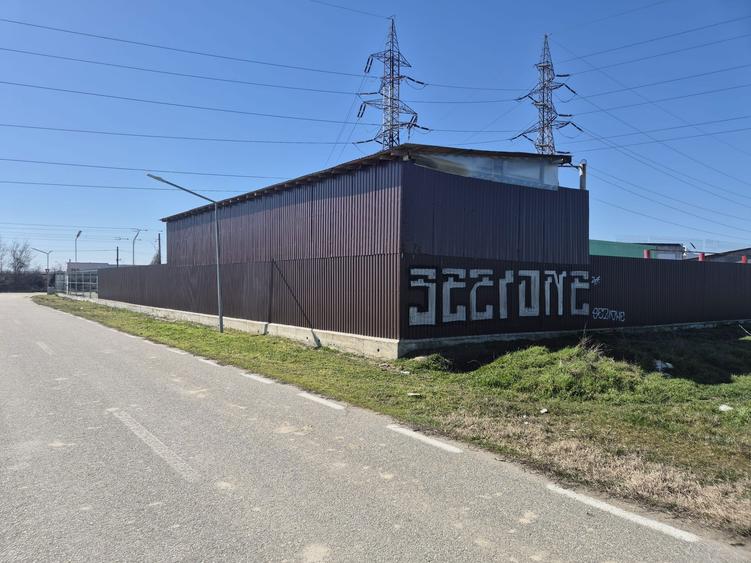 Vand teren amenajat parcare Camioane - 5