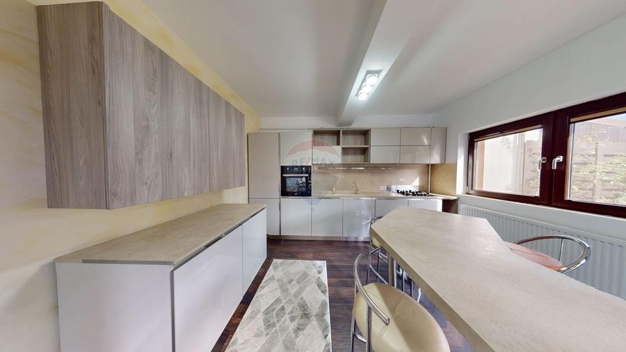 Vila deosebita |  Zona Bunloc | Comision 0 - 14