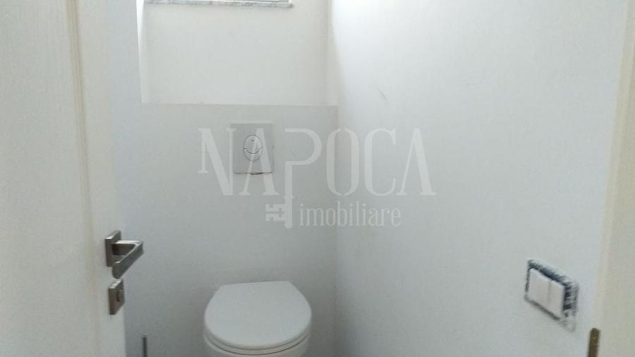 Casă individuală cu 4 camere cu Canalizare în Dezmir