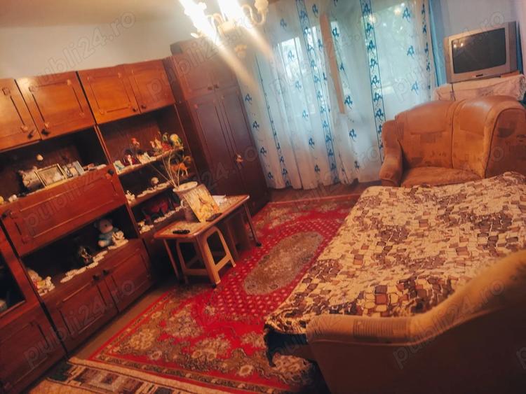 Apartament cu 2 camere decomandat în Crihala