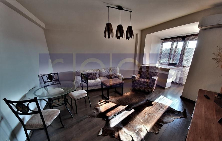 Apartament cu 3 camere semidecomandat, mobilat în Tineretului