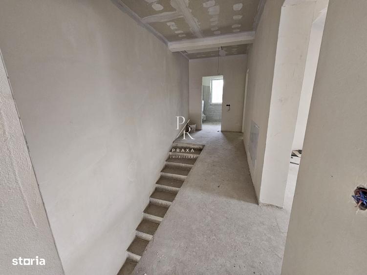 Casă cu 4 camere în Buru