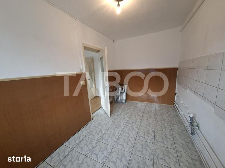 Garsonieră decomandată în Turnișor