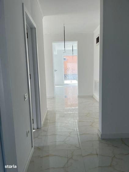 Casă cu 4 camere în Oncea