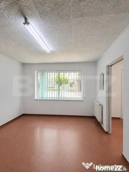 Spațiu comercial, de 38 mp, în Central