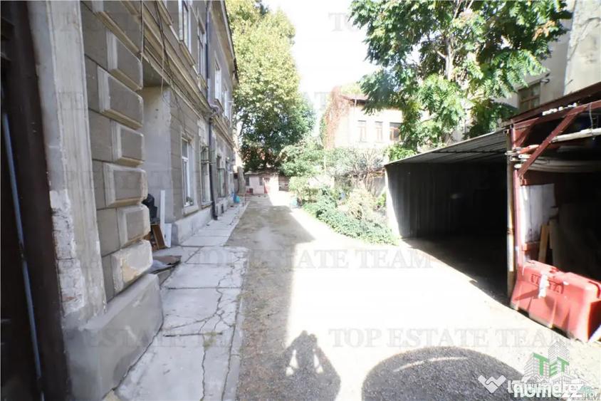 Apartament cu 4 camere decomandat, mobilat în Kogălniceanu