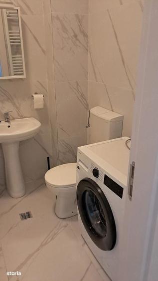 Apartament cu 2 camere decomandat în Roșu