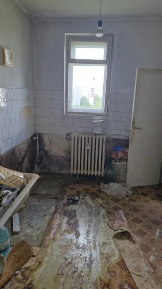 Apartament cu 2 camere decomandat în Dristor