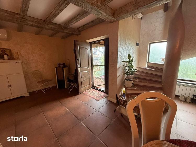 Casă cu 3 camere cu Teren 400 Mp în Vânători