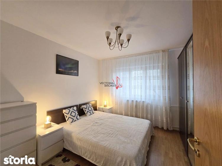 Apartament cu 2 camere decomandat în Tei
