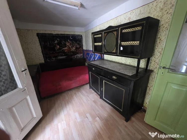 Casă cu 3 camere cu Teren 90 Mp în Barieră