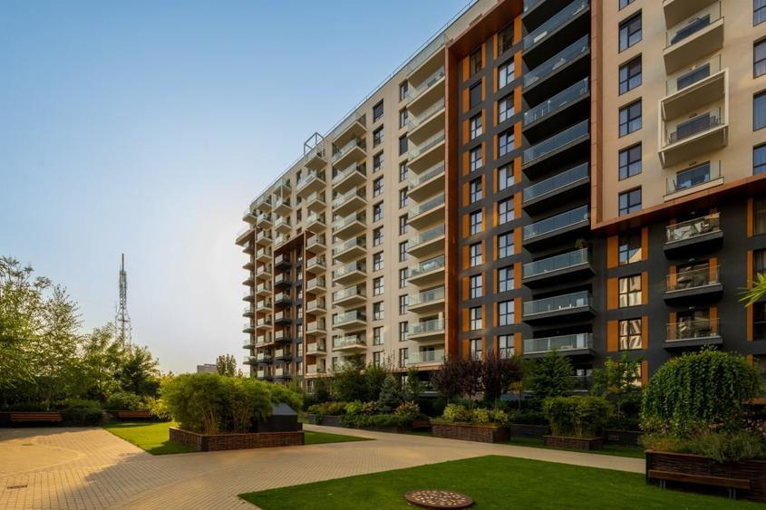Apartament cu 2 camere, mobilat în P-ta Presei Libere