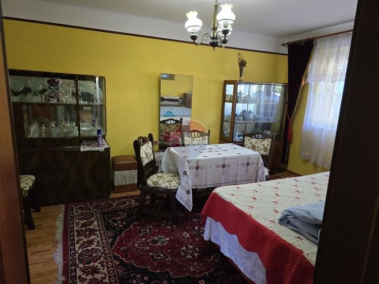 Apartament cu 2 camere semidecomandat, mobilat în Ultracentral