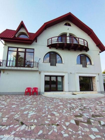 Casă cu 4 camere în Dumbrăveni